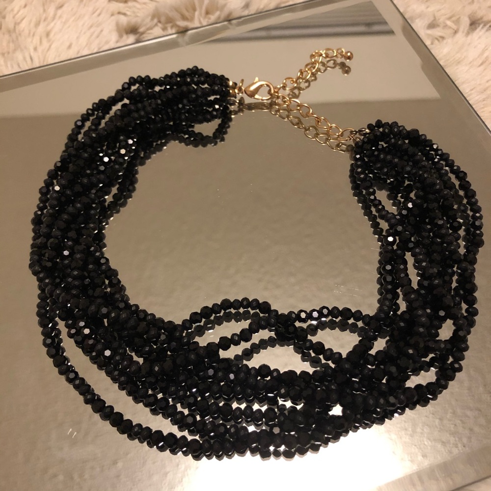 Sparkly black necklace
